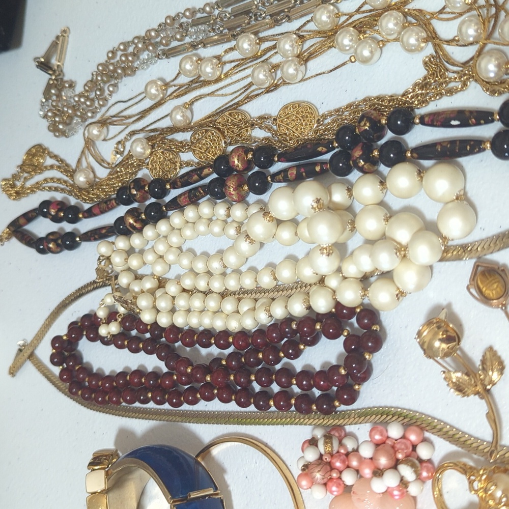 Vintage Jewelry Wearable Lot 19 Pieces Vendome Trifari Japan Napier - Picture 5 of 12